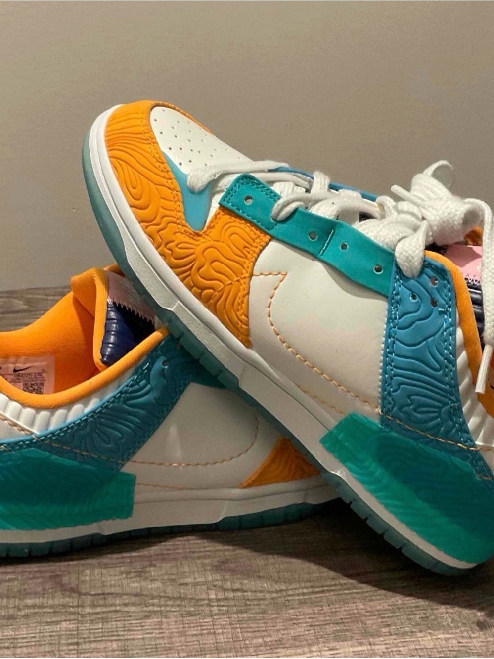 Nike Women’s Low-Top Sneakers in White, Teal & Orange